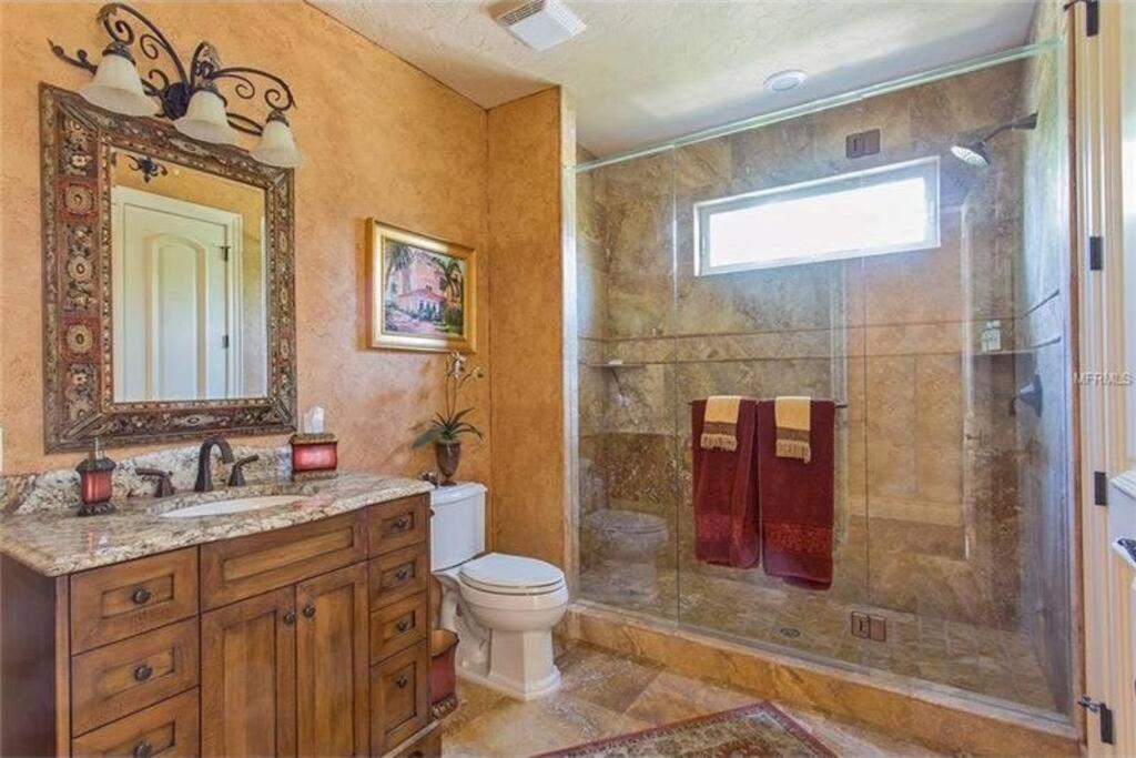 Large Mediterranean Oasis - Water Views & Pool Clearwater Beach Exterior foto